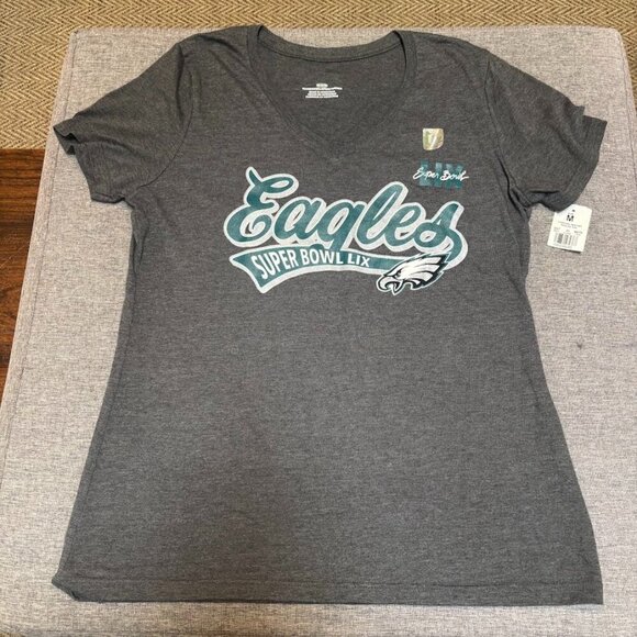 NFL Philadelphia Eagles Super Bowl LIX Women's Short Sleeve V-Neck - Picture 1 of 4